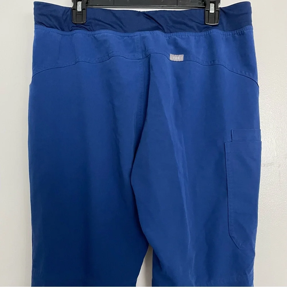 Women’s FIGS Kade Cargo Scrub Pants Electric Blue 2081 Size Large